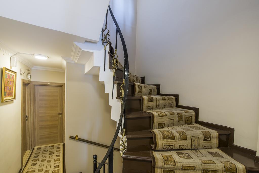 Naz Wooden House Inn Стамбул Экстерьер фото