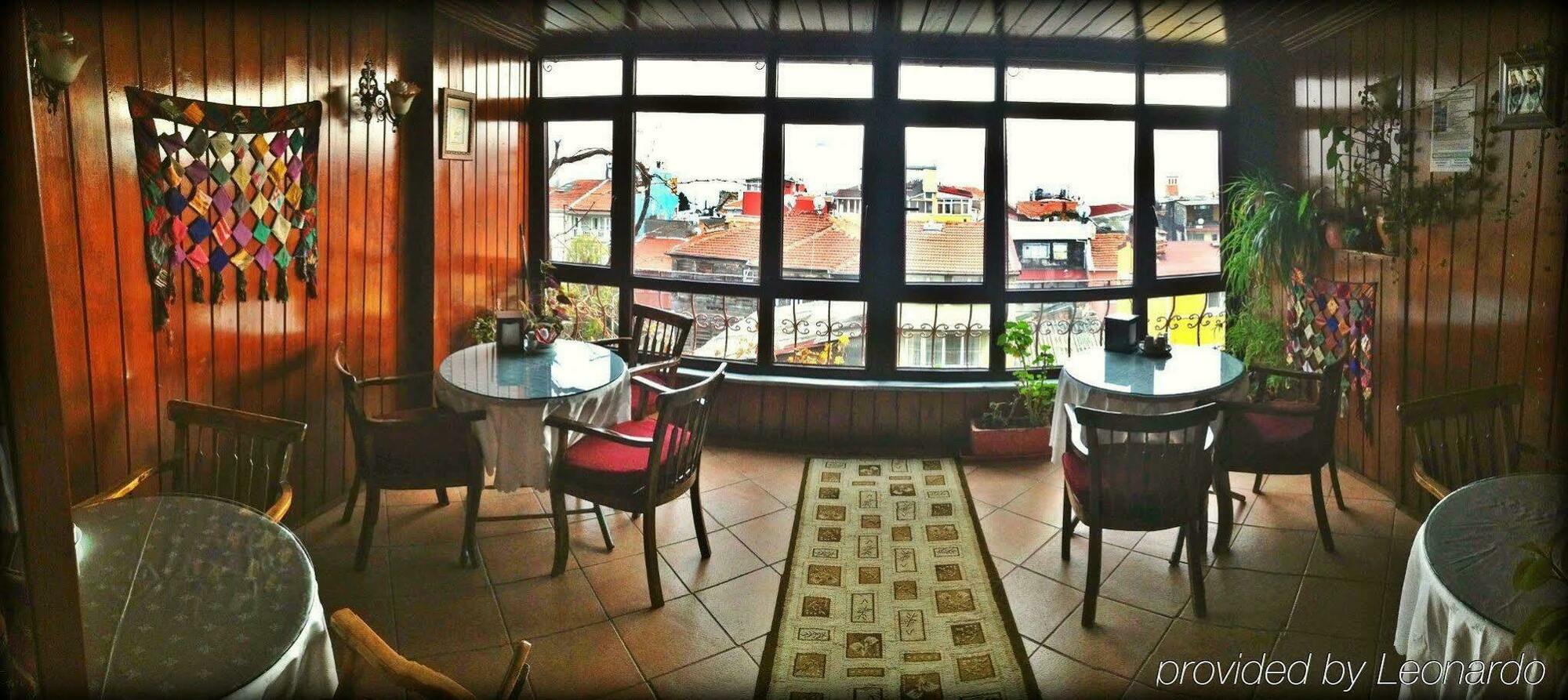 Naz Wooden House Inn Стамбул Экстерьер фото